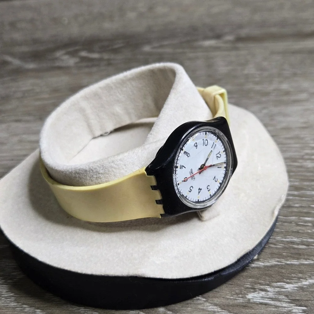 Swatch Swiss Quartz Watch White Dial & Band Black S740 Classic 1980s parts